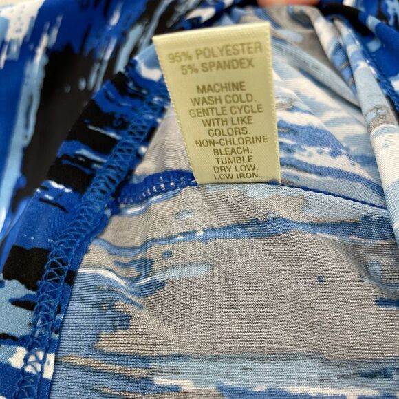 Passports Half Sleeve Blouse Top Size M EUC - Picture 7 of 7